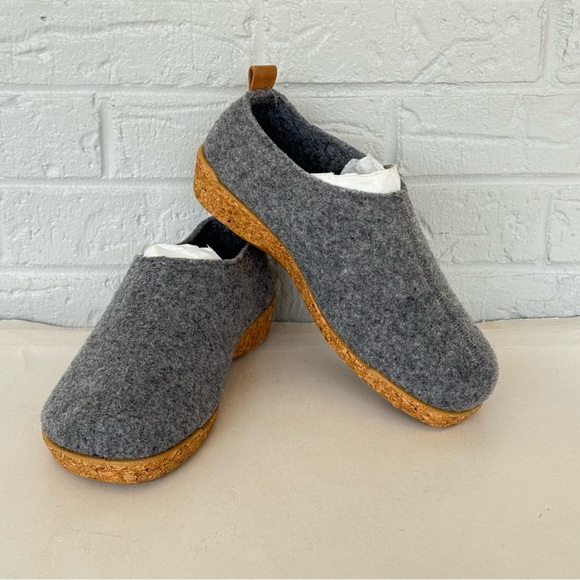 Taos Wonderwool Clogs Women's 40(9) - Picture 3 of 13